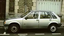 Opel Corsa LS cinq portes (1985–1987)