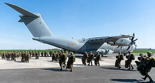Un Airbus A400M sur la base de Chièvres.
