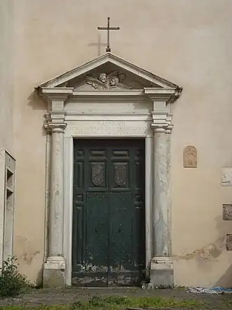 Entrée de l'oratoire à la droite de la Scala Santa