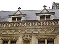 Balustrade de l'ancien hôtel de ville d'Orléans, XVe&nbsp;siècle.