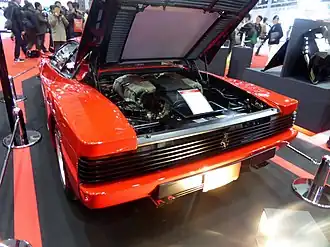 Ferrari Testarossa, moteur 12-cylindres à plat.