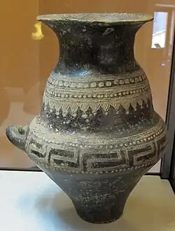 Ossuaire biconique, IXe-VIIe siècle. Musée Faina, Orvieto.