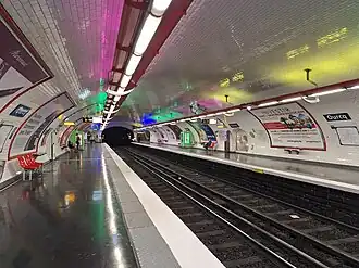 Les quais vus en direction de Bobigny - Pablo Picasso.