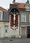 Le calvaire rue Jean-Jaurès.