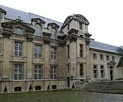 Paris, hôtel d'Angoulème.