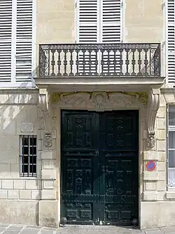 Porte du no&nbsp;22.