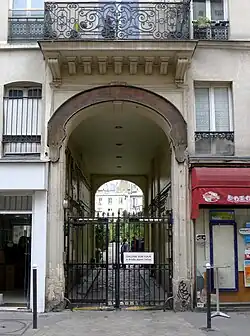 Immeuble no&nbsp;12.