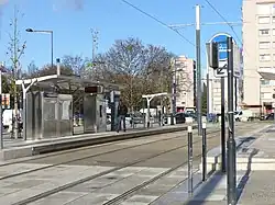 Station Paul-Éluard du tramway.