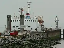 Vue des anciennes installations de la traverse de Rivière-du-Loup en 2006.