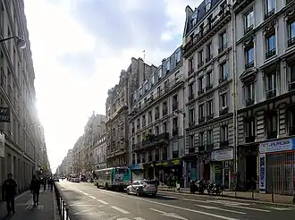 La rue La Fayette vue de la place de la Bataille-de-Stalingrad.
