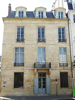 L'hôtel Sillery-Genlis au no&nbsp;13.