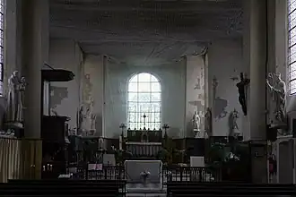 L'intérieur de la chapelle.