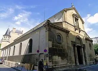 Vue générale de l'église depuis la rue de l'Annonciation.