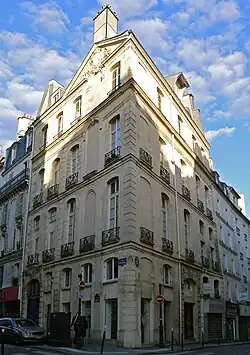 No 2 : hôtel de Noisy inscrit aux M.H.