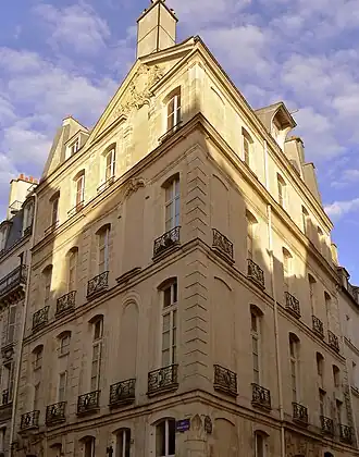 Hôtel de Noisy angle rues Poissonnière et de Clery.