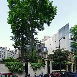 No&nbsp;12 et le jardin Pierre-Lozouet (1914-1990).