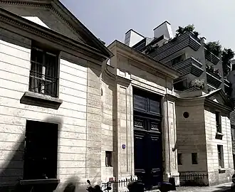 L'entrée des nos&nbsp;5 et 7.