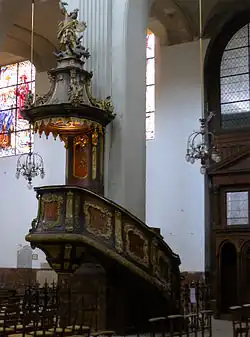 Vue générale de la chaire.