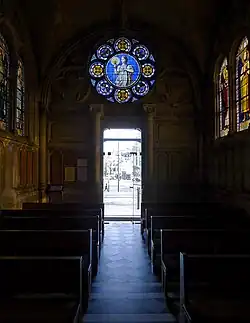 Nef, côté entrée.