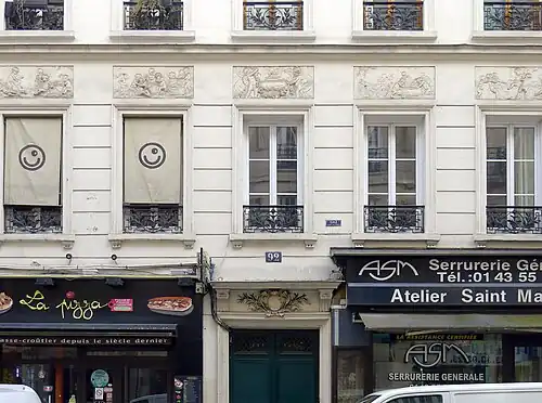 Façade du no&nbsp;92.