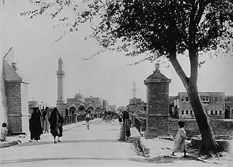 Le pont suspendu de Deir ez-Zor vers 1935.