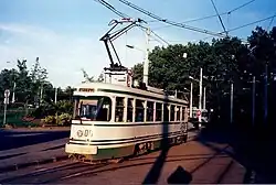 Motrice simple, no 506, utilisée pour l'entretien, possède un pantographe au lieu d'une perche.