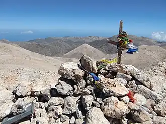 Vue du sommet du mont Pachnès vers le nord.