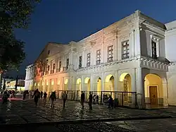 Le palais municipal.