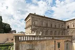 L'arrière du Palais Pitti vu du Jardin de Boboli.