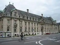 Ancien siège des Aciéries réunies de Burbach-Eich-Dudelange (ARBED).