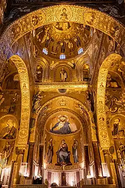La chapelle palatine de Palerme mélangeant influences arabes, normandes et byzantines.