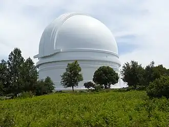 Coupole du télescope Hale.