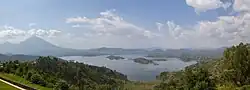 Vue panoramique du lac Ruhondo dans le nord du Rwanda en 2015.