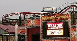Pandemonium à Six Flags Fiesta Texas