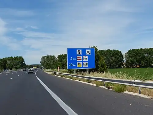 D48a Aires annexes éloignées sur autoroute