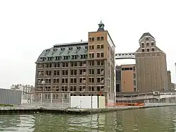 La restructuration des Grands Moulins de Pantin.