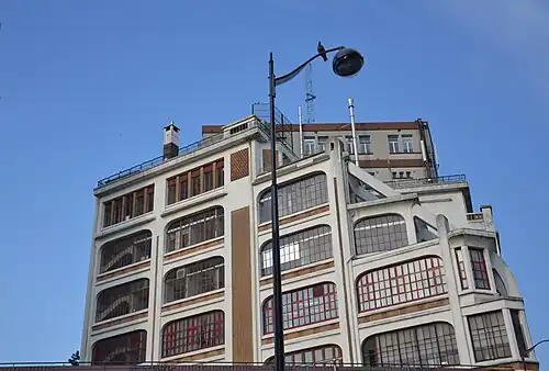 Ancien central téléphonique.