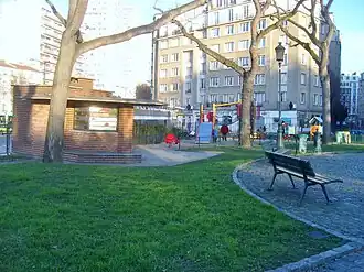 Image illustrative de l’article Square Hélène-Boucher