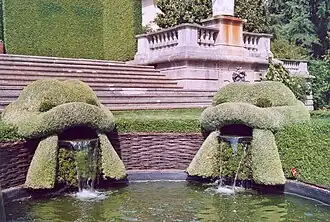 En 2005, art topiaire.