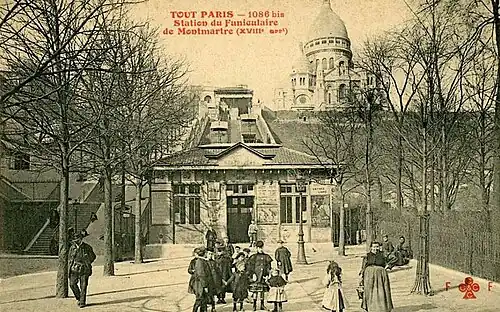 Entrée du funiculaire.