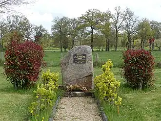 Le mémorial du 19 mars 1962 à Parsac.