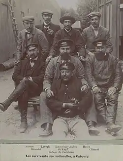 Participants au Tour de France automobile 1899.