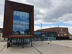 Description de cette image, également commentée ci-après