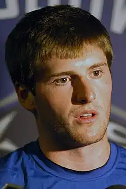 Description de l'image Pat-white-hockey-player.jpg.