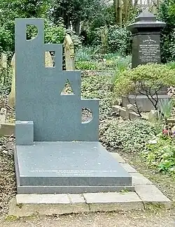 Tombe de Patrick Caulfield.