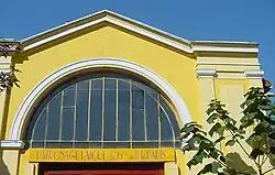 Patronage laïque au no&nbsp;72 (ancienne façade).