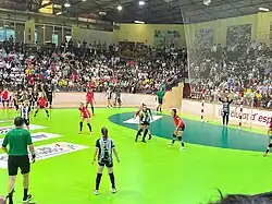 En finale du Championnat d'Espagne 2023 face au CB Elche (en rouge).