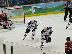 Photographie couleur de Pavelski et Callahan