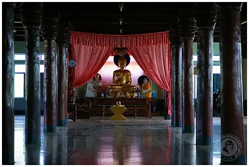 Intérieur d'un temple