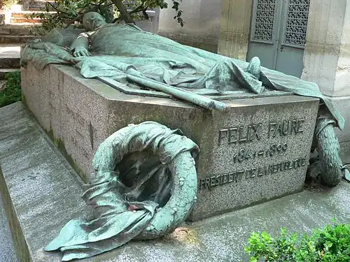 Gisant de Félix Faure au Père-Lachaise.